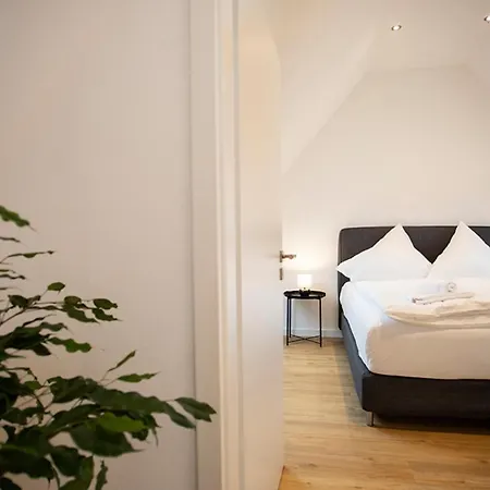 Q-Stall Apartments, Apartment Q6 شقة *